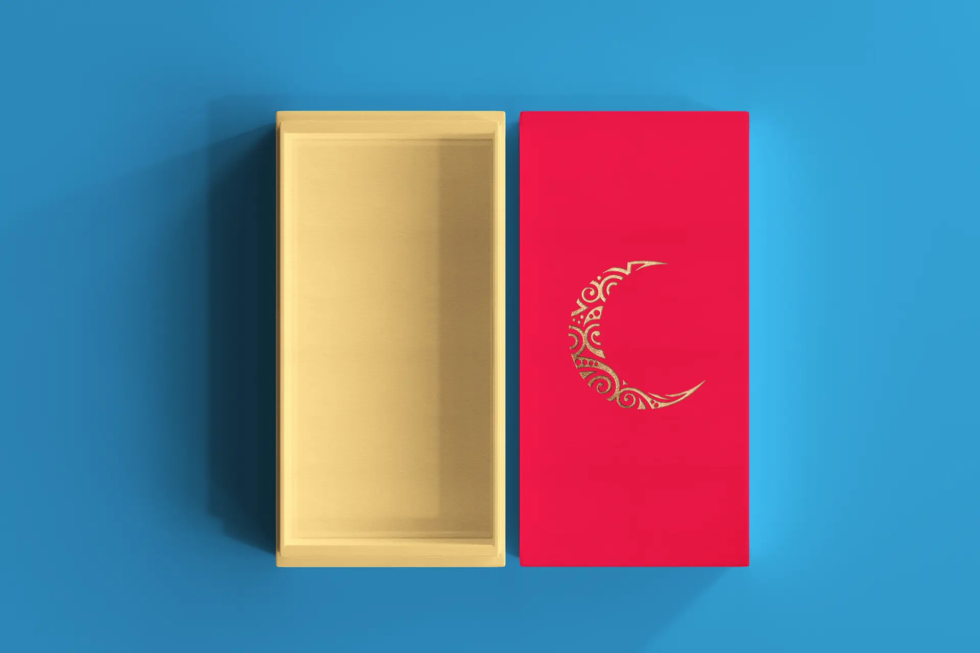 caja rectangular abierta mostrando el interior corporativa con logotipo en stamping dorado colores azul y rojo sobre fondo azul de Coralisha